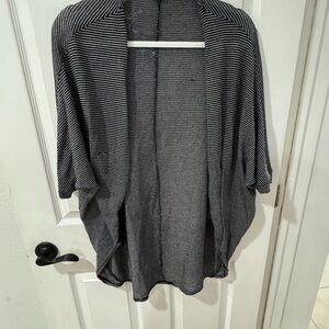 Black & White Striped‎ Open Kimono Cardigan – One Size Fits Most